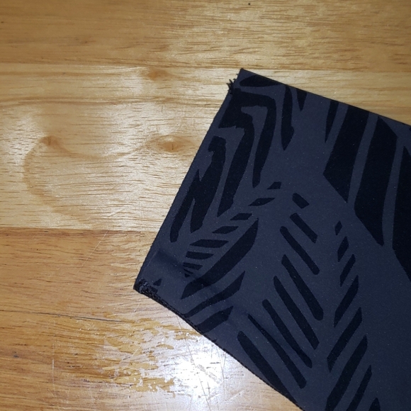 Aerie printed set chill. play. move - Picture 11 of 13